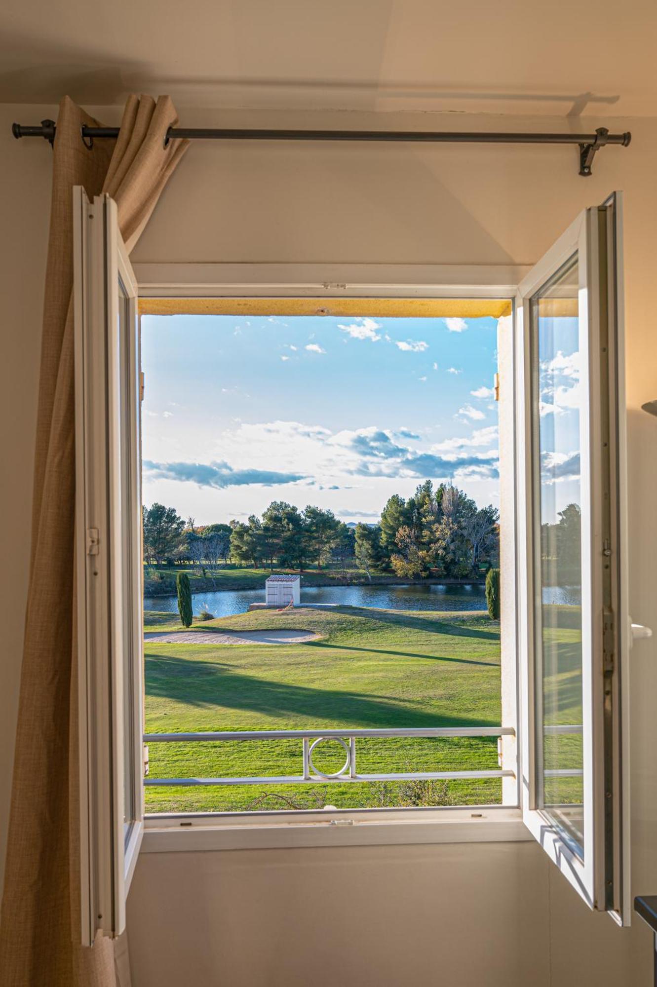 La Blanchere, Vue Golf Vedène Exteriör bild